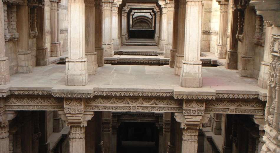 Adalaj Stepwell