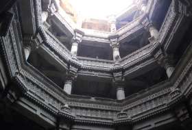 Adalaj Stepwell