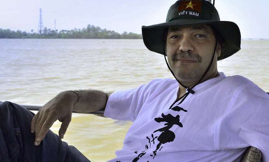 Interview with Hamdy Charmy : An Award Winner Photographer and A Fantastic Man