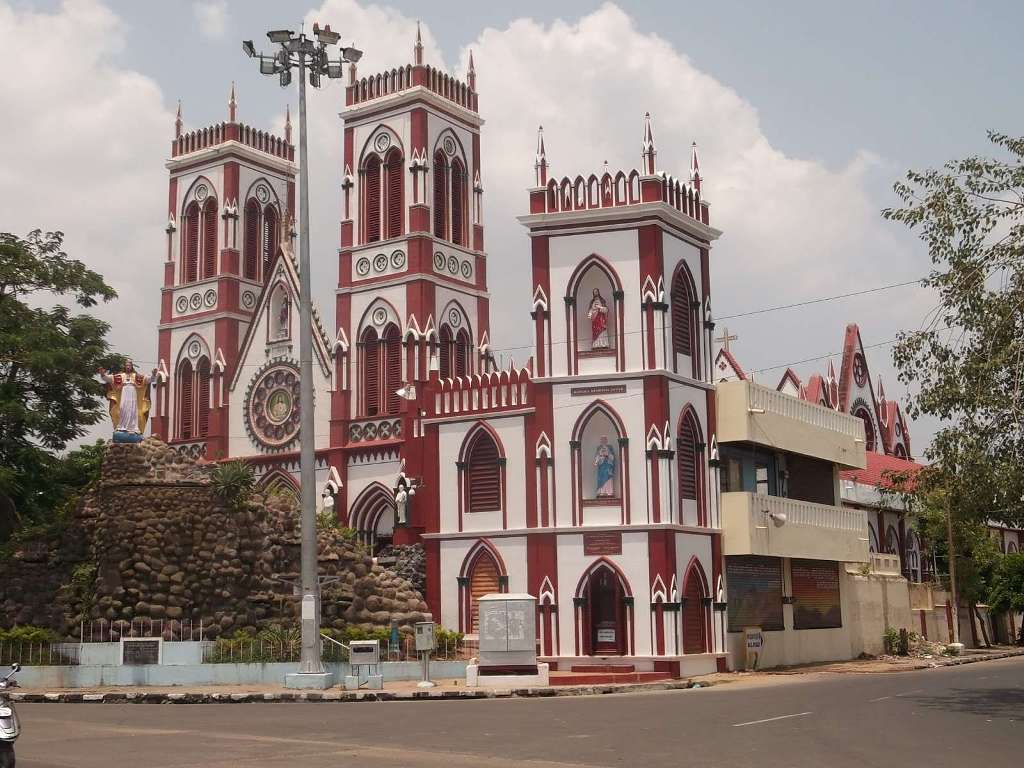 Basilica of Sacred Heart of Jesus  @indiaataglance.com